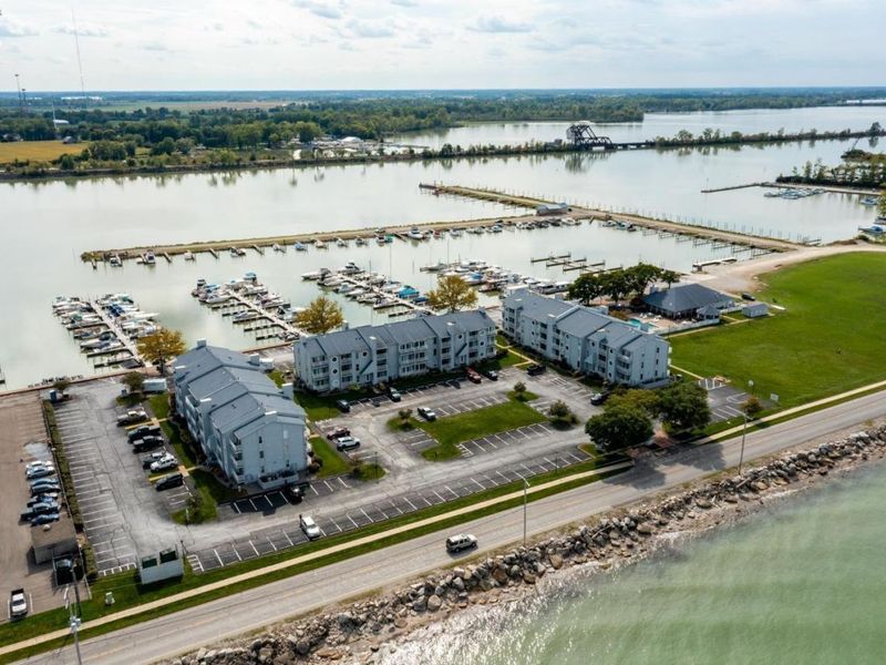 104 Clinton Reef Drive, Unit 104, Port Clinton, OH 43452 Photo 31