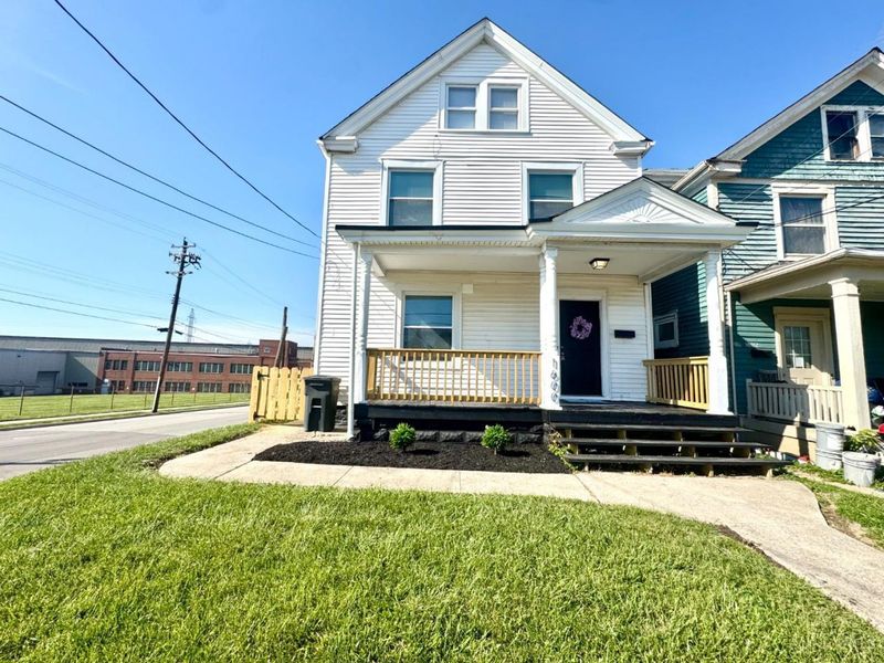 1600 Brewster Avenue, Cincinnati, OH 45207 Photo 1