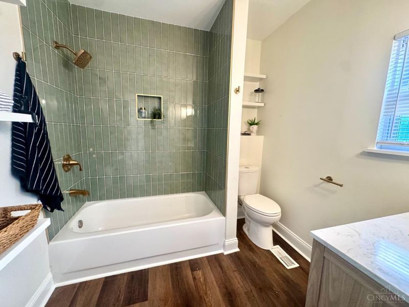 1600 Brewster, Cincinnati, OH 45207 Photo 15