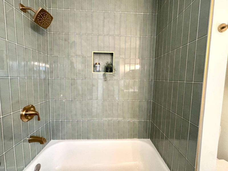 1600 Brewster, Cincinnati, OH 45207 Photo 16