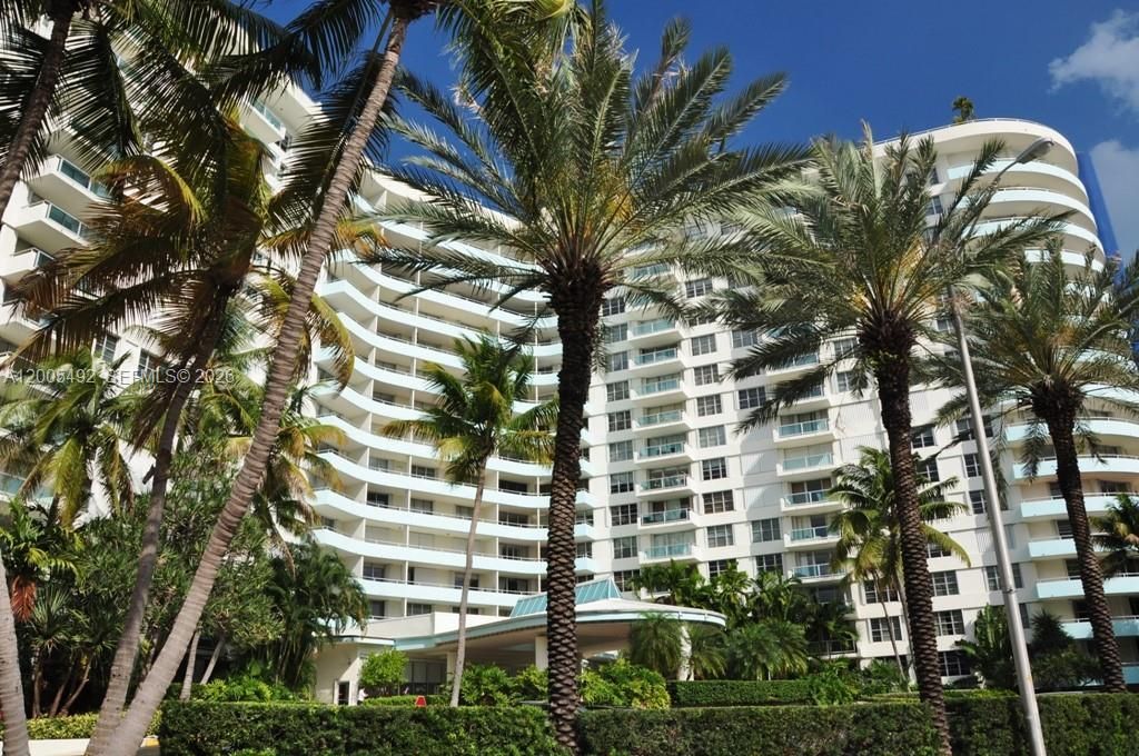 5161 Collins Ave, Unit 518, Miami Beach, FL 33140 Photo