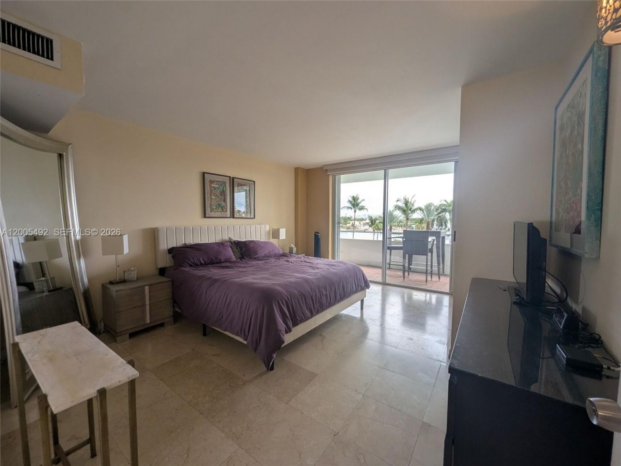 5161 Collins Ave , Unit 518, Miami Beach, FL 33140 Photo