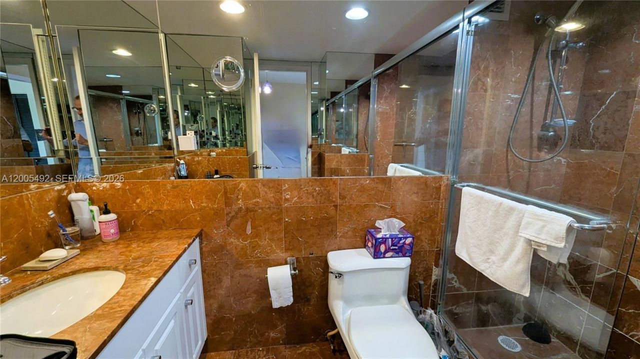 5161 Collins Ave , Unit 518, Miami Beach, FL 33140 Photo