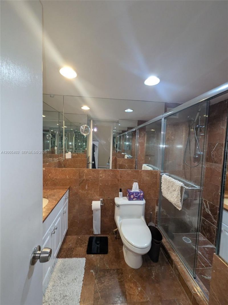 5161 Collins Ave , Unit 518, Miami Beach, FL 33140 Photo