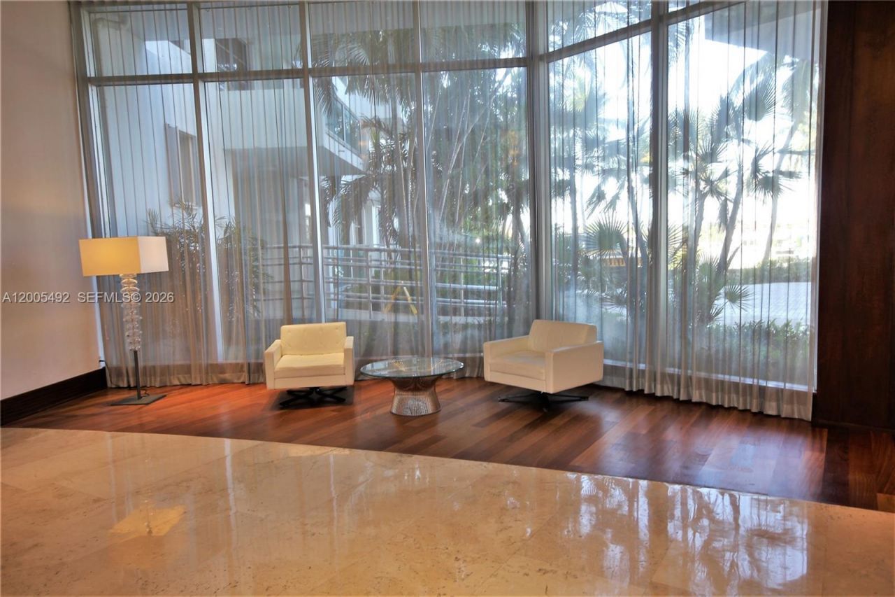 5161 Collins Ave, Unit 518, Miami Beach, FL 33140 Photo