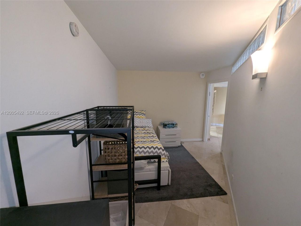 5161 Collins Ave , Unit 518, Miami Beach, FL 33140 Photo