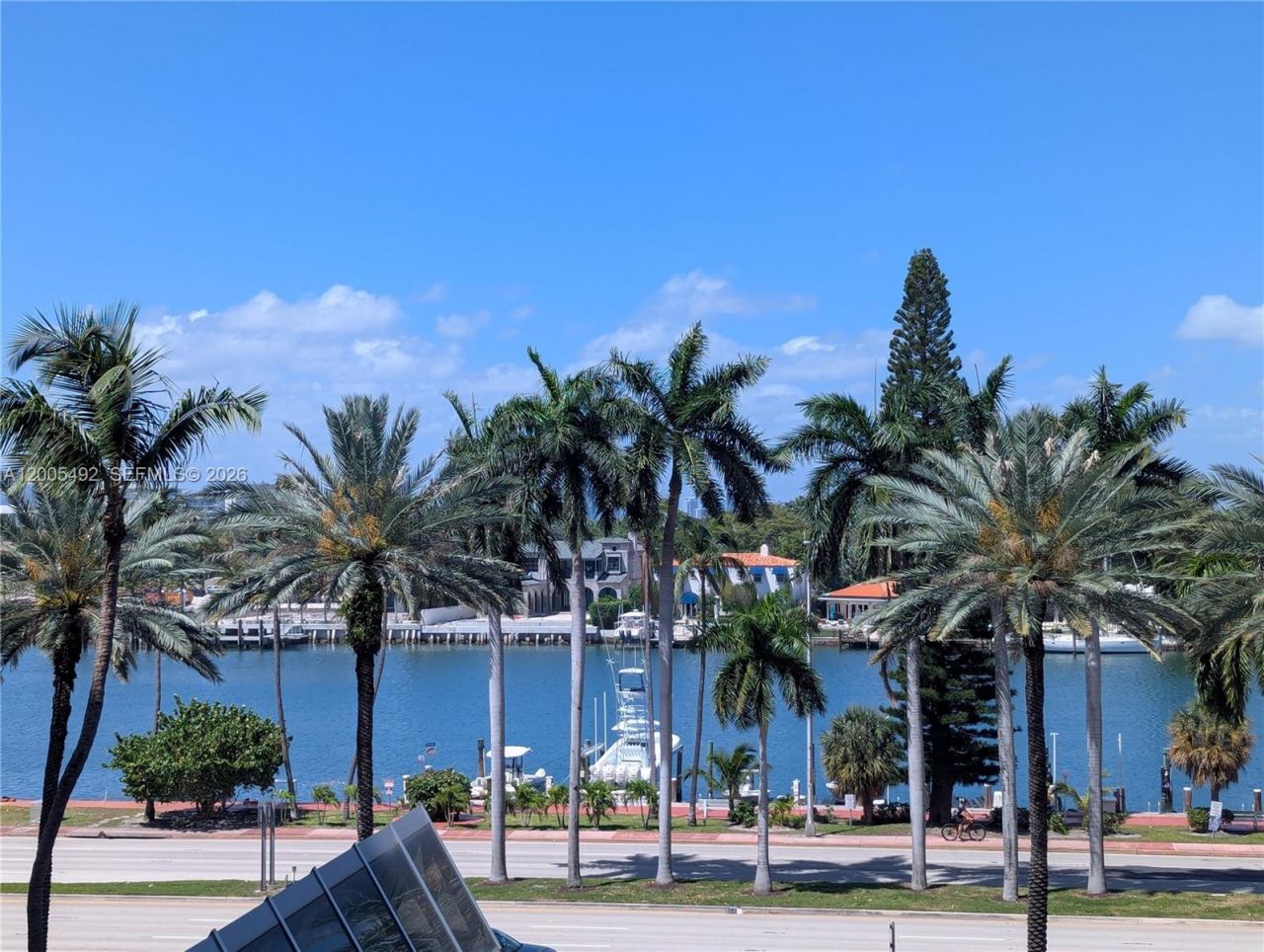 5161 Collins Ave, Unit 518, Miami Beach, FL 33140 Photo