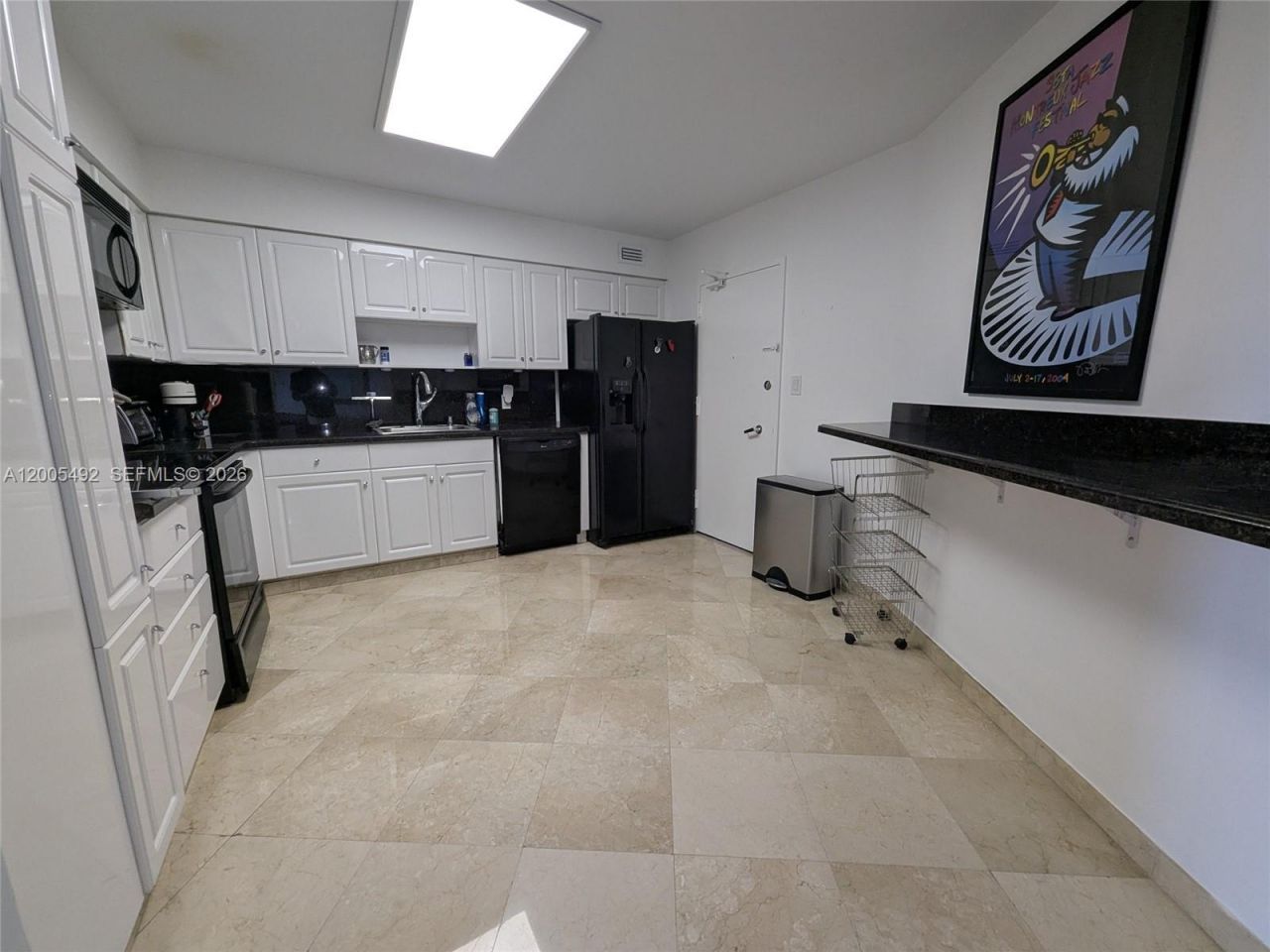 5161 Collins Ave, Unit 518, Miami Beach, FL 33140 Photo