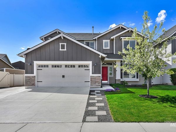 8937 S Pinova Ave, Kuna, ID 83634