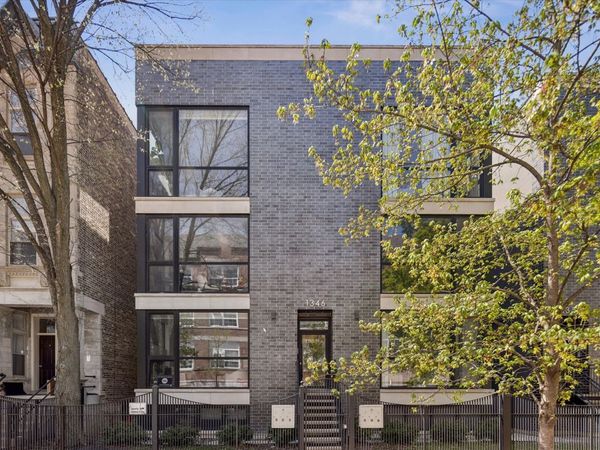 1346 N Claremont Avenue, Unit 1N, Chicago, IL 60622