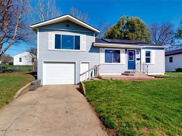 504 E 21st Street S, Newton, IA 50208