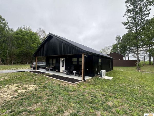 420 Biggs Road , Columbia, KY 42728