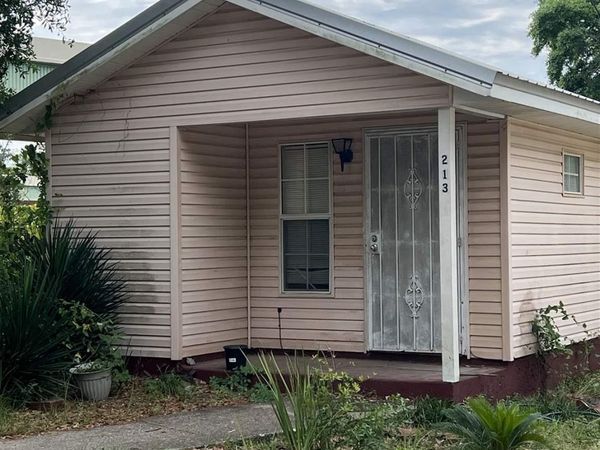213 E Lakeview Ave, Pensacola, FL 32503