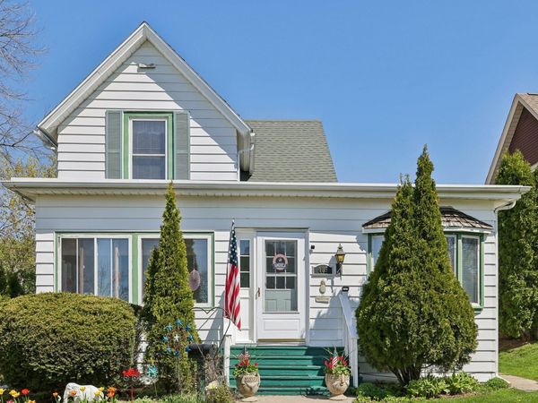 409 1st Street, Baraboo, WI 53913