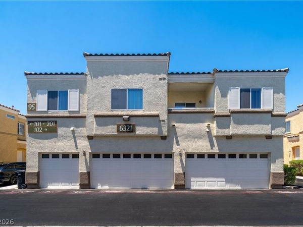 6321 Blowing Sky Street , Unit 3, North Las Vegas, NV 89081