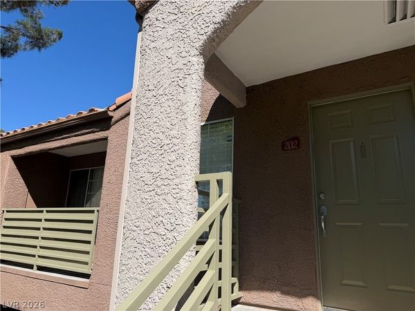 7701 Tackle Drive , Unit 202, Las Vegas, NV 89128