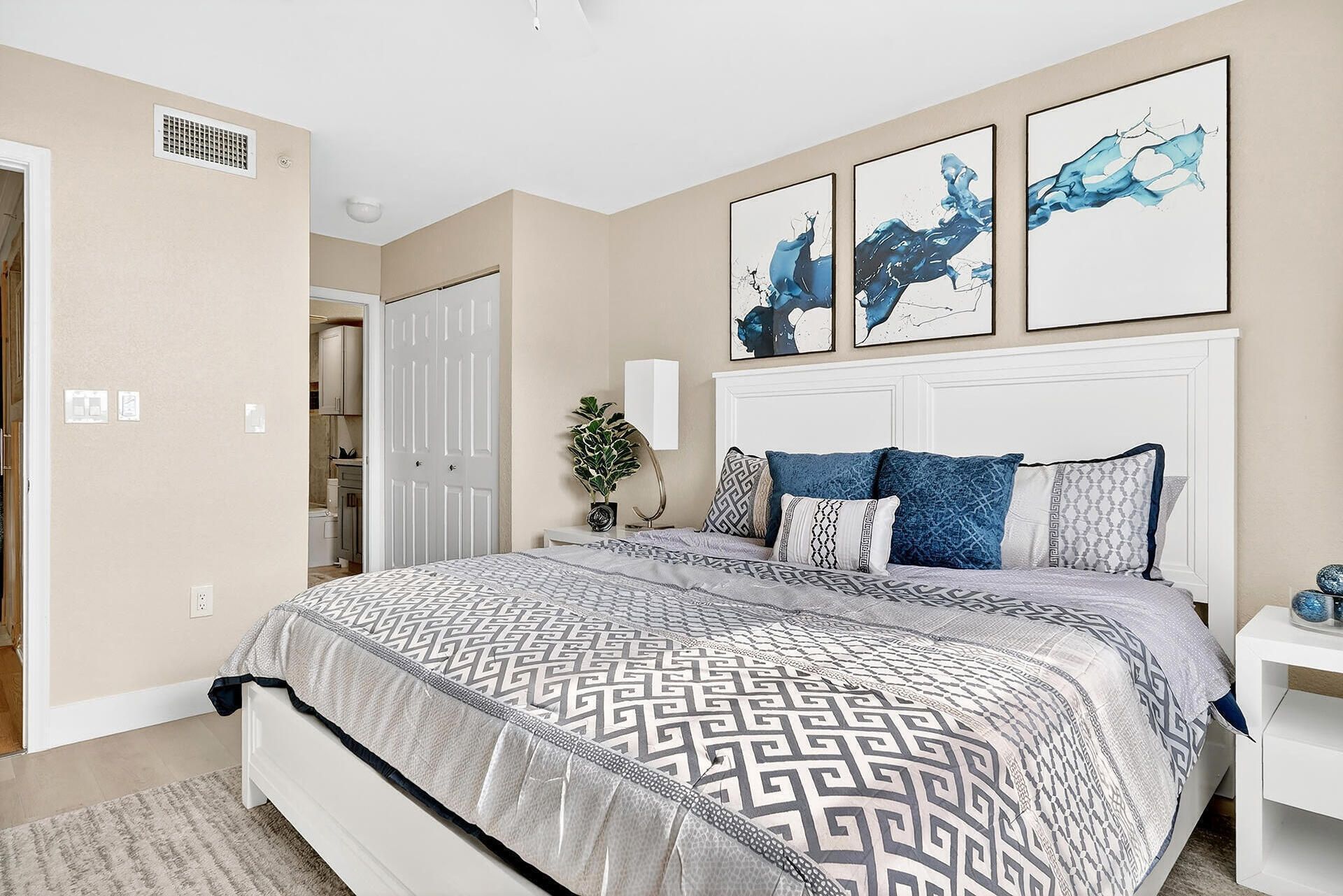 1801 N Flagler #704 Drive, West Palm Beach, FL 33407 Photo