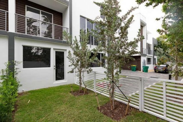 700 NE 14th Avenue, Unit 206, Fort Lauderdale, FL 33304 Photo