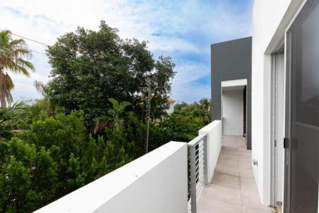 700 NE 14th Avenue, Unit 206, Fort Lauderdale, FL 33304 Photo
