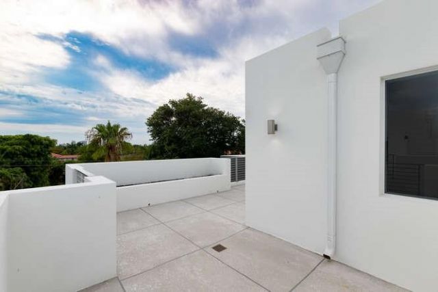 700 NE 14th Avenue, Unit 206, Fort Lauderdale, FL 33304 Photo