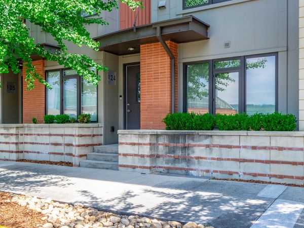 129 Walnut Street, Chattanooga, TN 37403