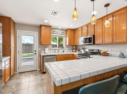 6724 W 2nd St, Rio Linda, CA 95673 Photo