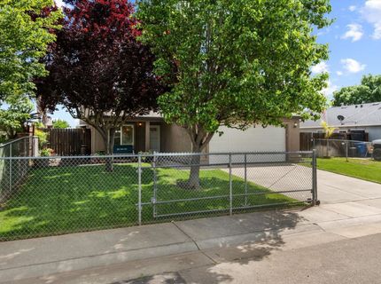6724 W 2nd St, Rio Linda, CA 95673 Photo