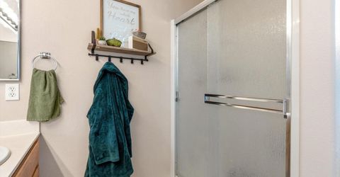 6724 W 2nd St, Rio Linda, CA 95673 Photo