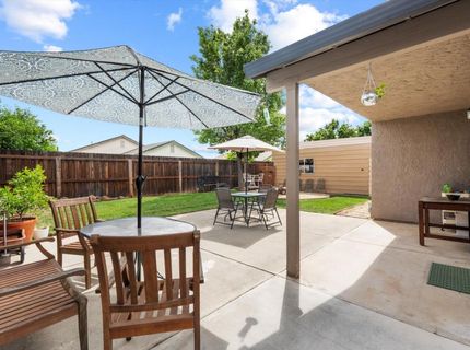 6724 W 2nd St, Rio Linda, CA 95673 Photo