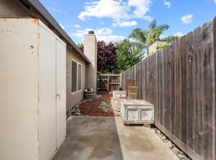 6724 W 2nd St, Rio Linda, CA 95673 Photo