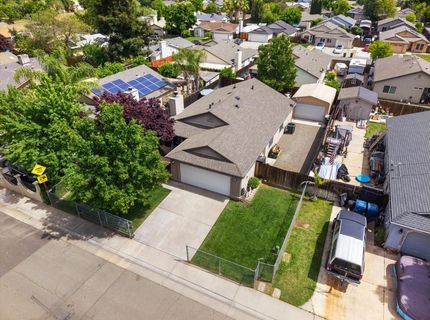 6724 W 2nd St, Rio Linda, CA 95673 Photo