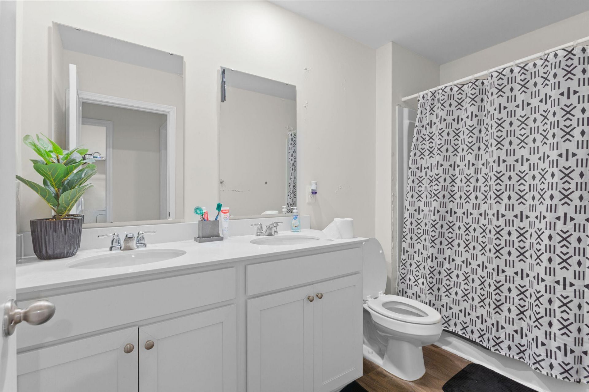 126 Lagoona Drive Photo 15