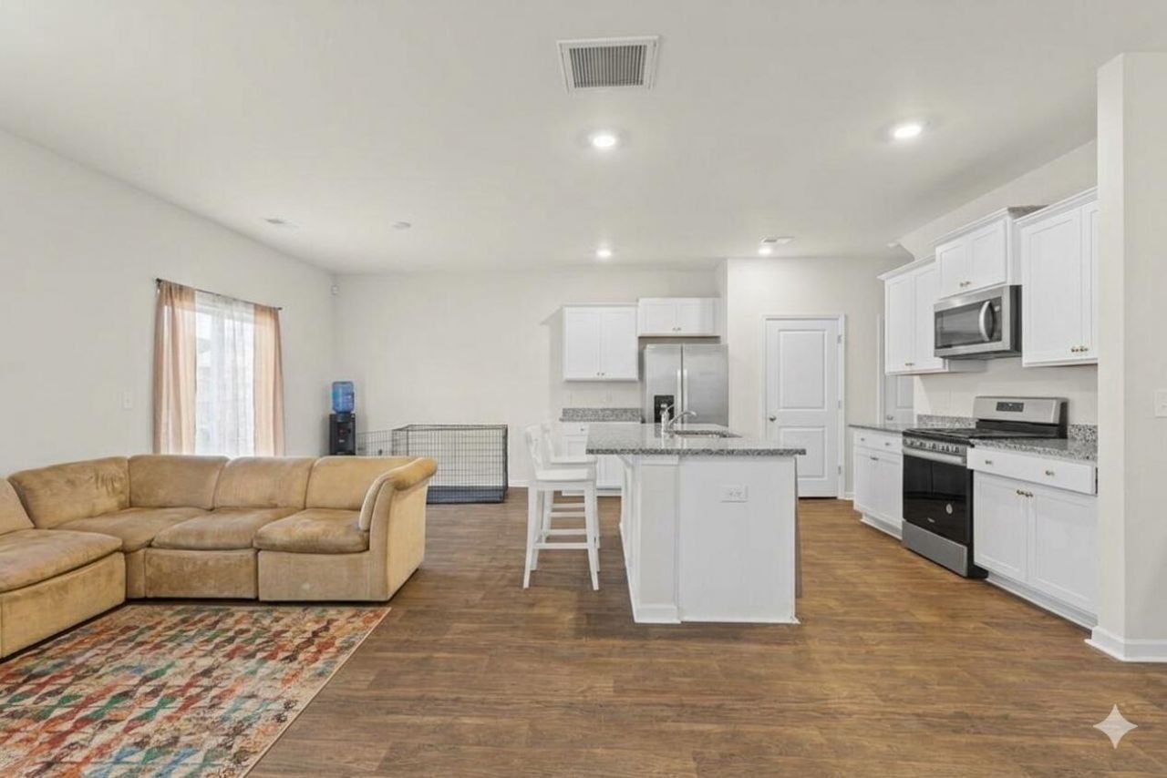 126 Lagoona Drive Photo 21