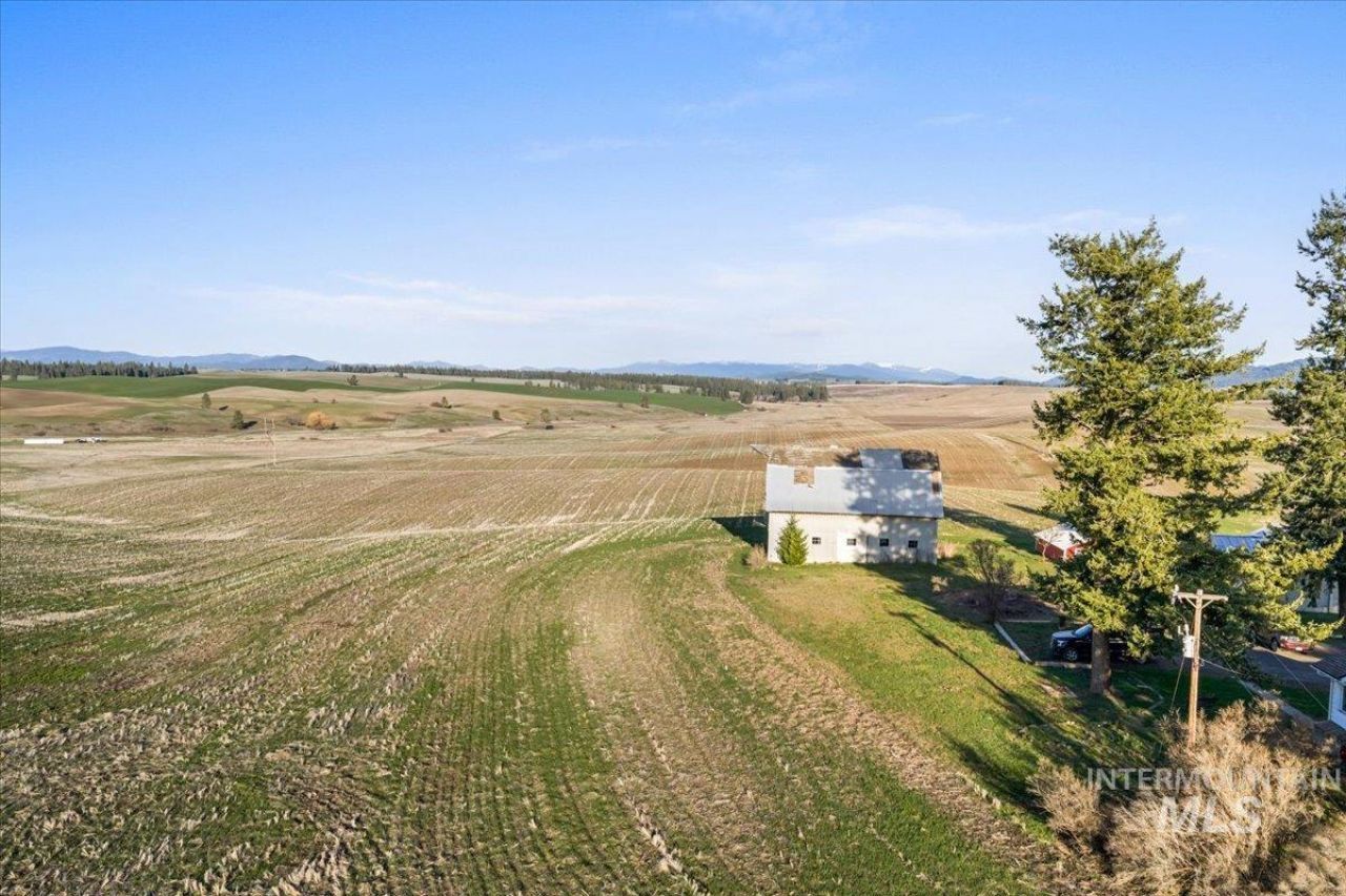 19454 Idaho Rd, Worley, ID 83876 Main Photo