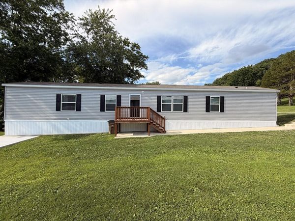 2187 Boxwood Lane, High Ridge, MO 63049