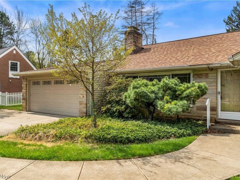 8556 Brecksville Road , Brecksville, OH 44141 Photo 3