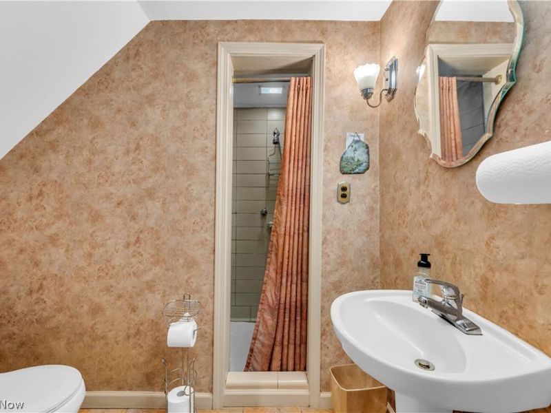 8556 Brecksville Road , Brecksville, OH 44141 Photo 33