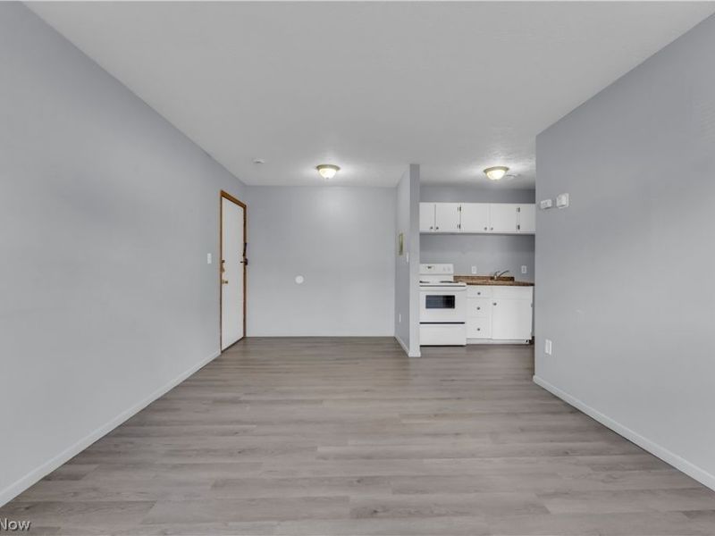 1415 Wyandotte Avenue , Unit 105, Lakewood, OH 44107 Photo 4