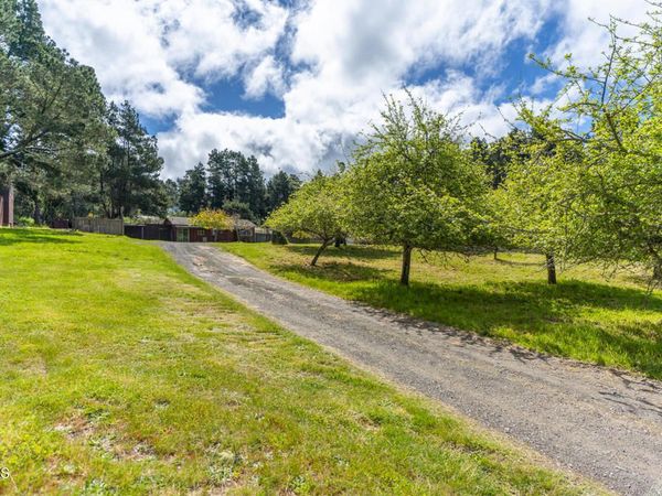 16801 Franklin Road, Fort Bragg, CA 95437
