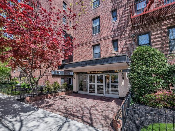 83-11 139 Street, Unit 1D, Briarwood, NY 11435