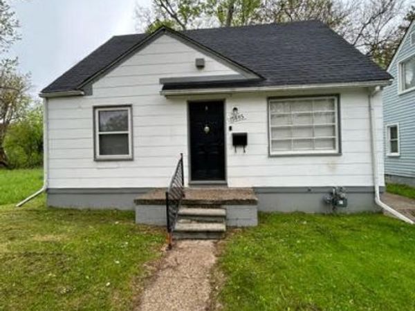 15885 Beaverland Street, Detroit, MI 48223