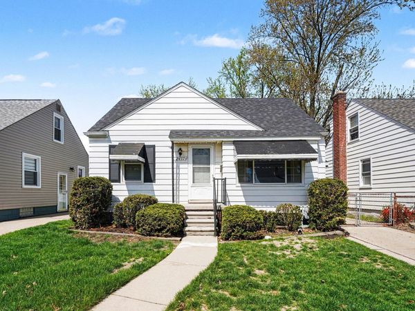 24924 Princeton Street, Dearborn, MI 48124