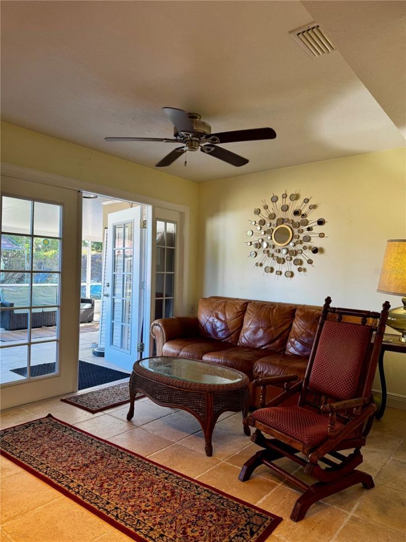 2559 Arlington Street, Sarasota, FL 34239 Photo