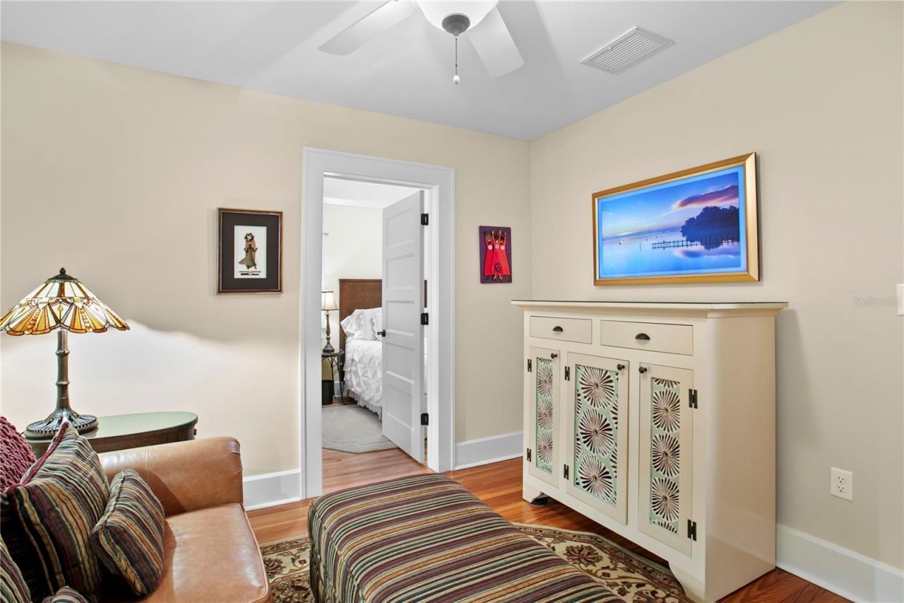 316 9th Avenue Ne, Saint Petersburg, FL 33701 Photo