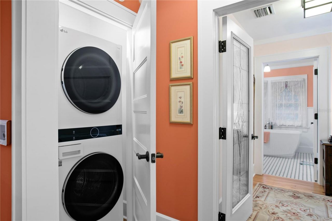 316 9th Avenue Ne, Saint Petersburg, FL 33701 Photo