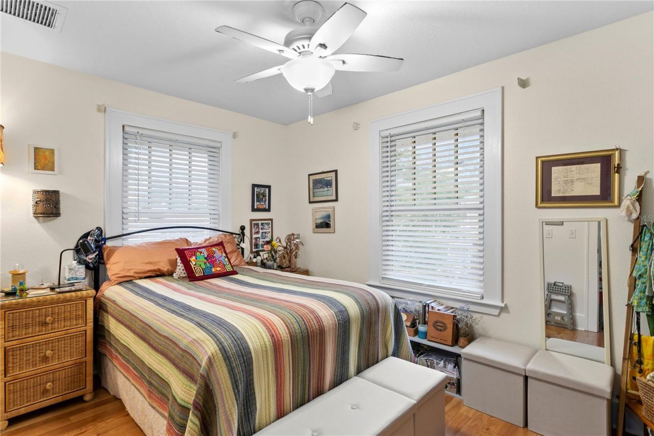 316 9th Avenue Ne, Saint Petersburg, FL 33701 Photo