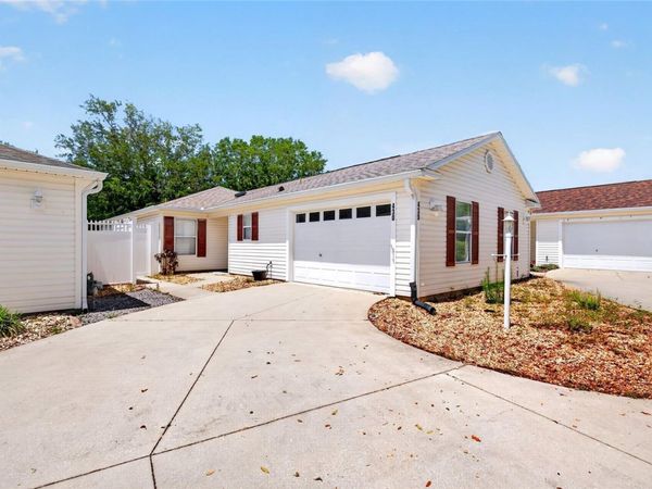 430 CALVERT TERRACE , THE VILLAGES, FL 32162