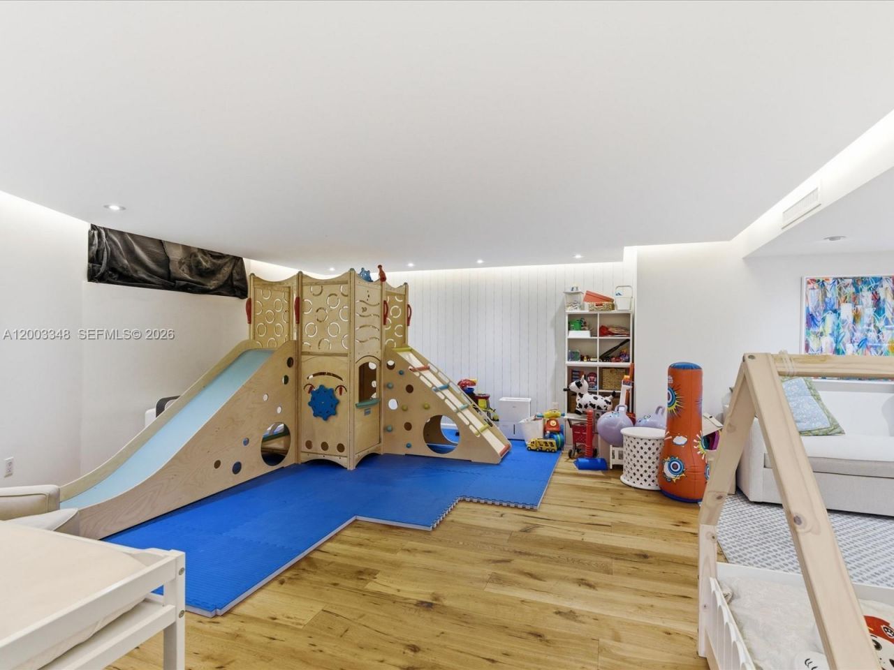 600 Grapetree Dr, Unit 10BN, Key Biscayne, FL 33149 Photo