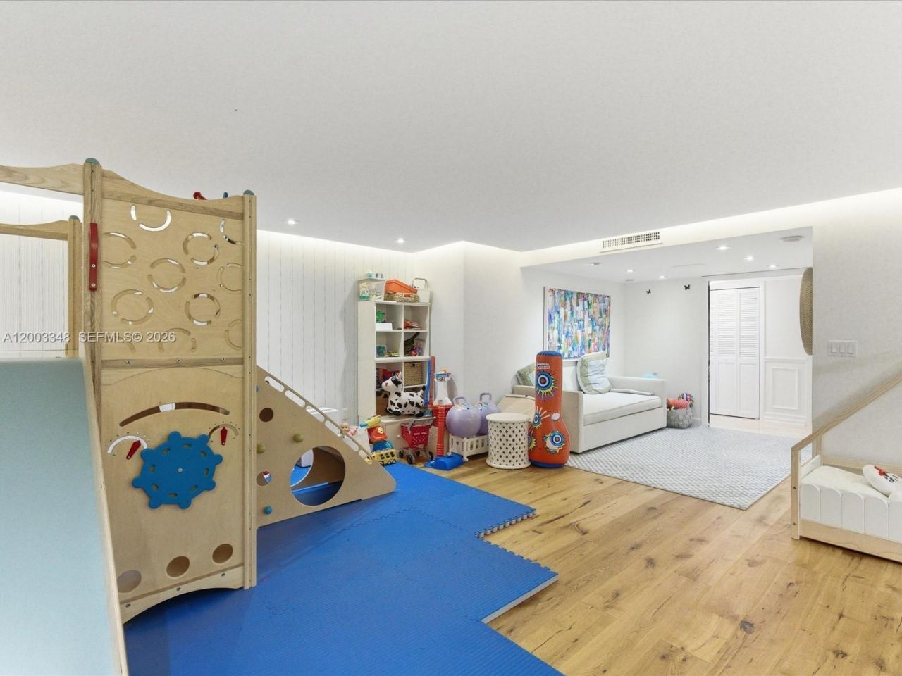 600 Grapetree Dr, Unit 10BN, Key Biscayne, FL 33149 Photo