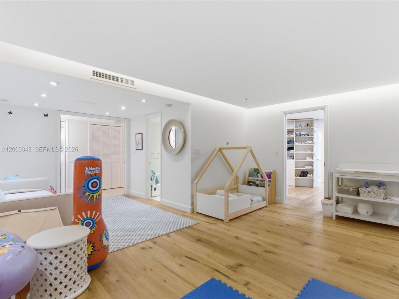 600 Grapetree Dr, Unit 10BN, Key Biscayne, FL 33149 Photo